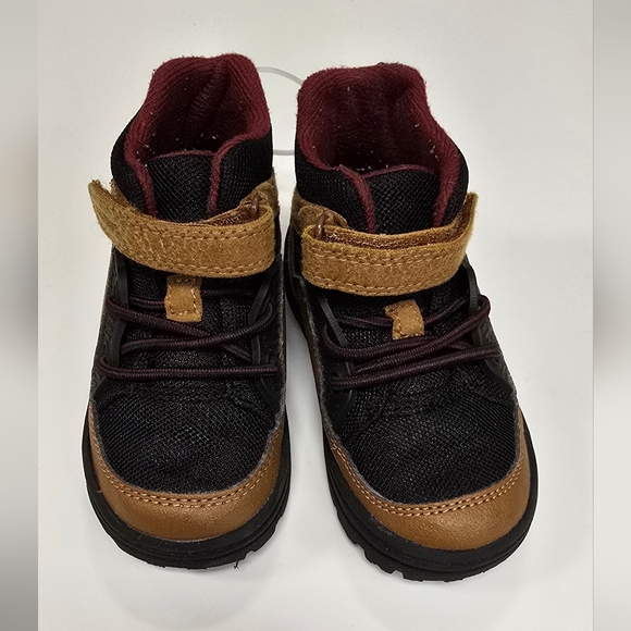 Carters boots - Picture 11 of 11